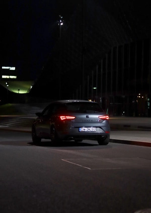 Seat Leon cena 105000 przebieg: 75000, rok produkcji 2017 z Opole małe 172
